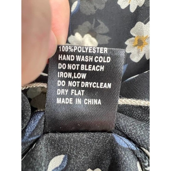 POL Bella Boho Peasant Bell Sleeve Long Sleeve Blouse Top NWOT Size Small - Picture 8 of 10